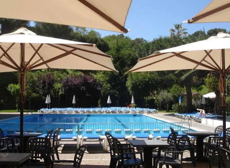 Hotel Gran Garbi & Aquasplash Lloret de Mar